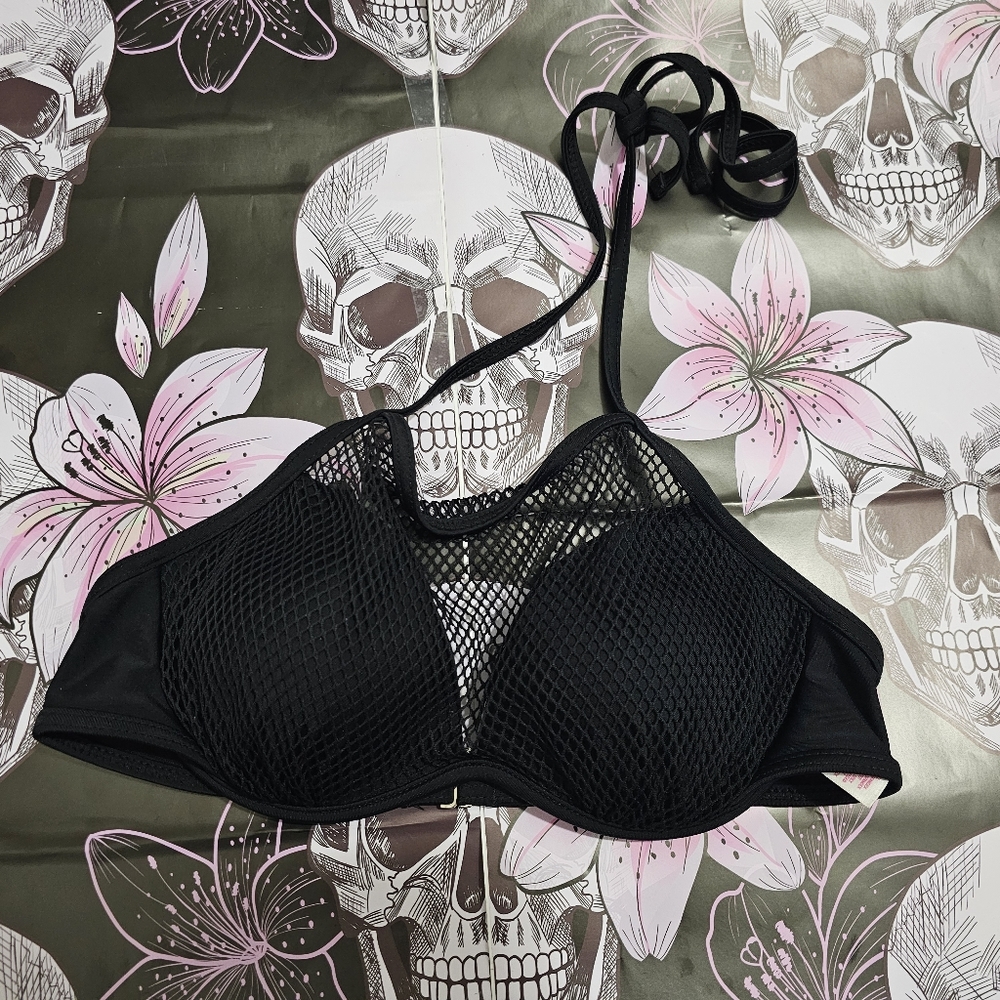 Black Fishnet Caged Bikini Top 💀🖤